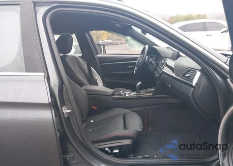 2018 BMW 328D xDrive z USA, uszkodzony, nr VIN WBA8J1C53JA019101